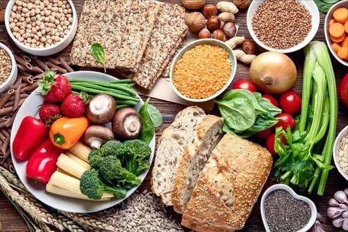 手部信號警示腎臟健康 醫生詳解兩大征兆及日常飲食管理